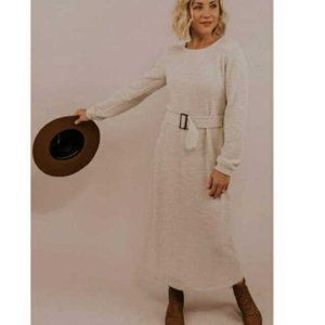 New with Tags! Roolee Cute and Classy Ivory Dress